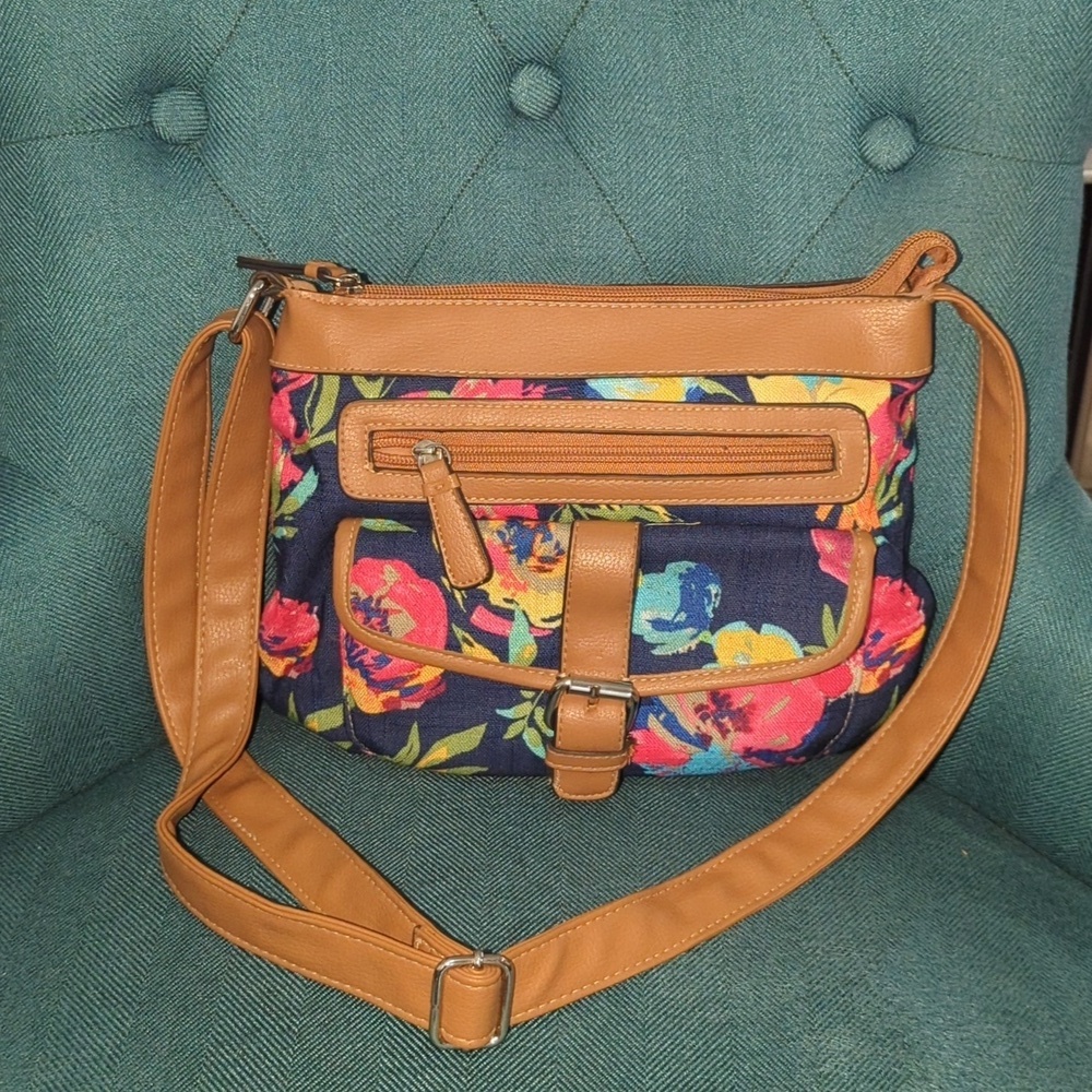 Croft & Barrow cloth & vegan leather trim